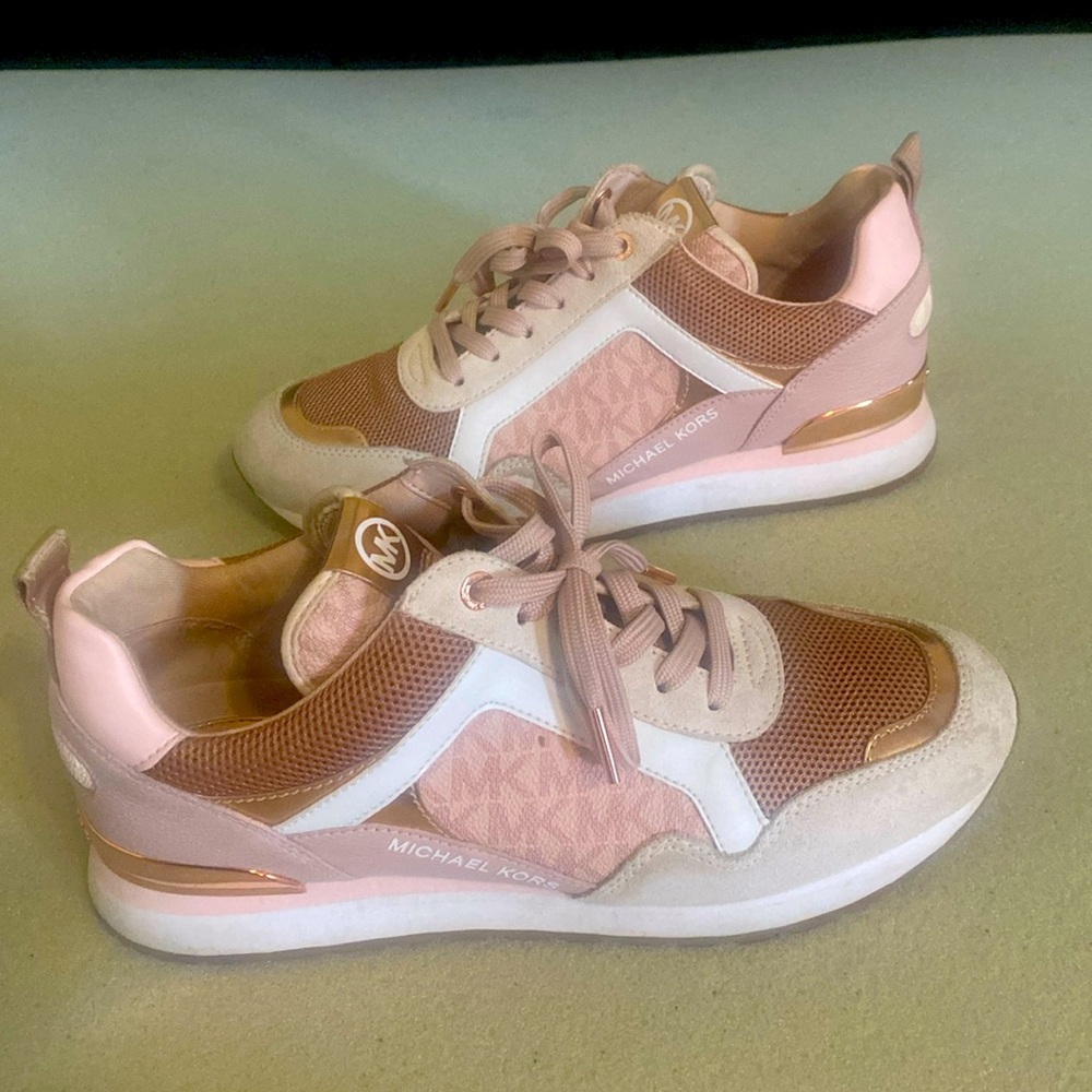 Michael Kors Rose Gold Sneakers sz 9 women’s MK